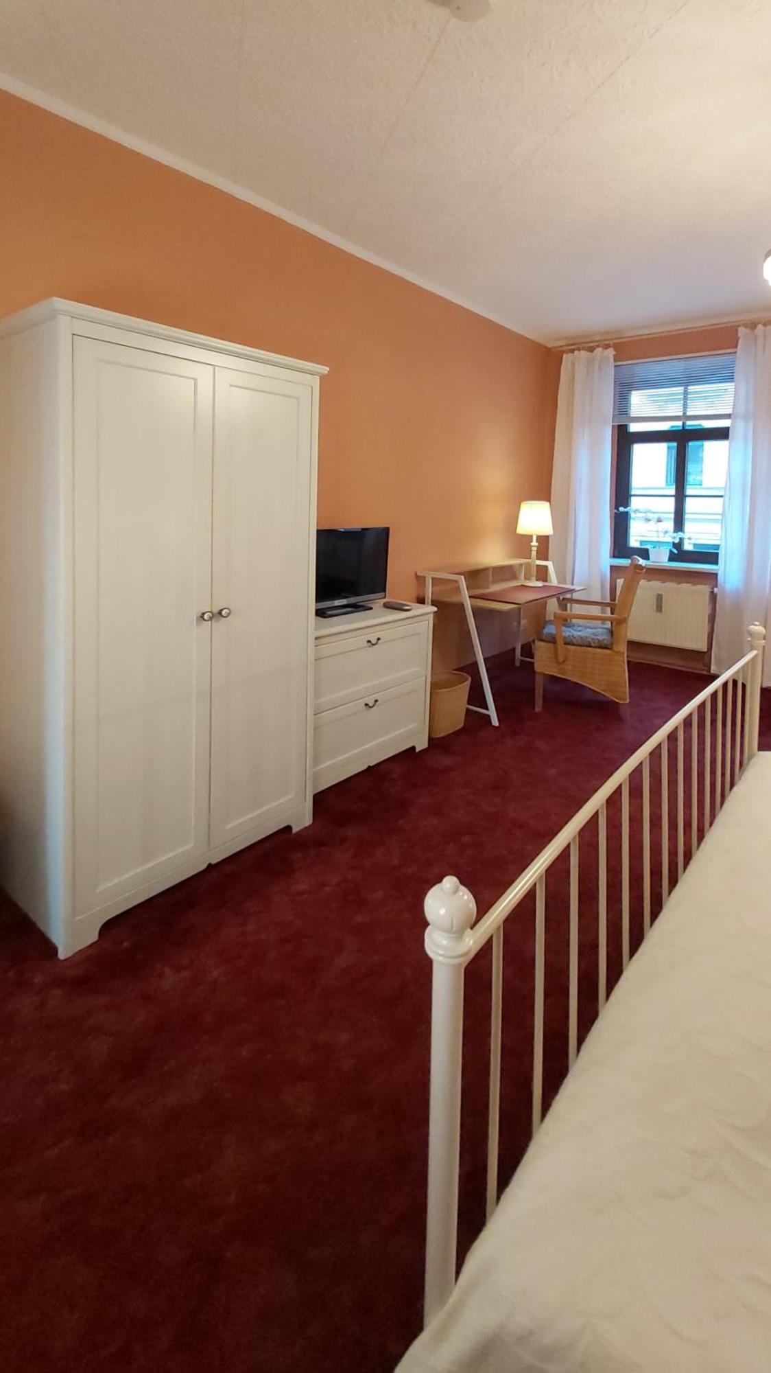 City-Ferienwohnungen-Dresden - Zentral Gelegen Im Haus Louisenstrasse 11 - Dresden-Neustadt Екстер'єр фото