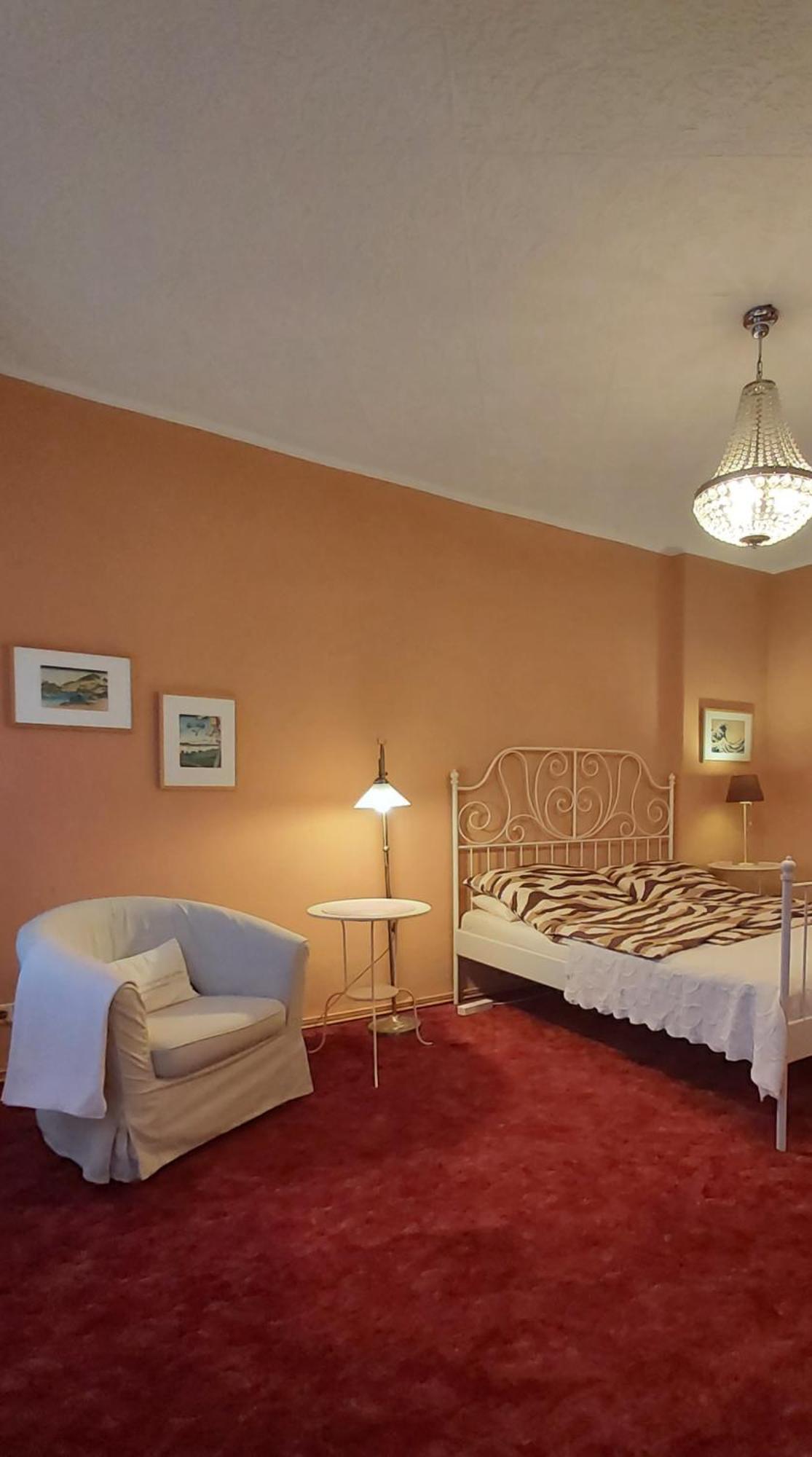 City-Ferienwohnungen-Dresden - Zentral Gelegen Im Haus Louisenstrasse 11 - Dresden-Neustadt Екстер'єр фото