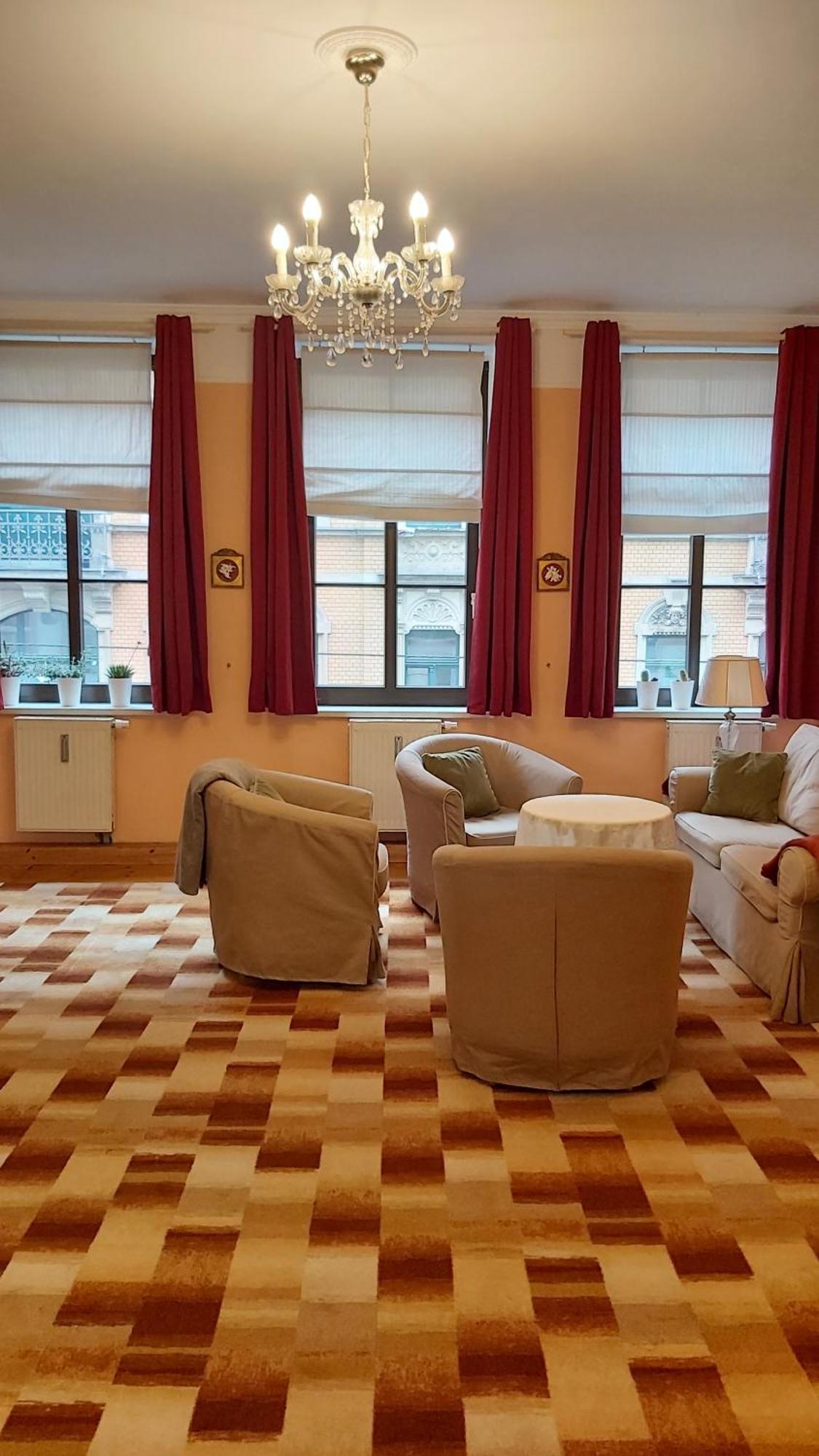 City-Ferienwohnungen-Dresden - Zentral Gelegen Im Haus Louisenstrasse 11 - Dresden-Neustadt Екстер'єр фото
